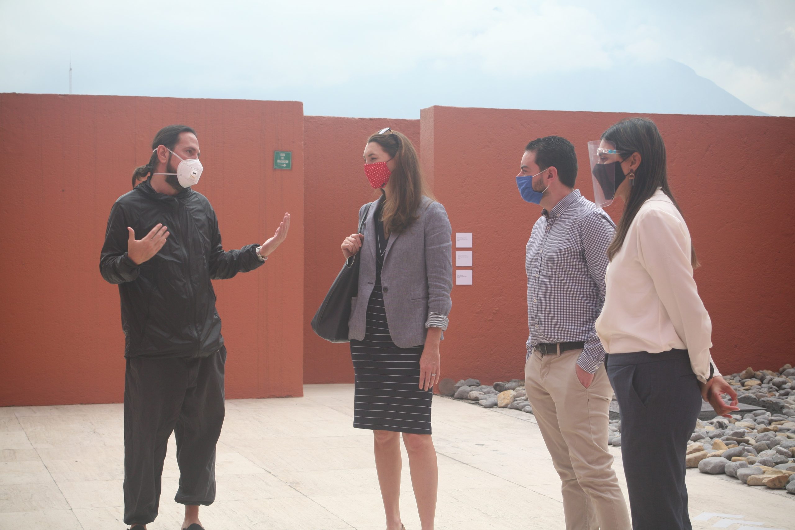 Visita-consulado-estadosunidos2